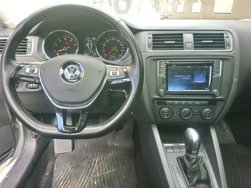 Volkswagen Vento 2017 1.4 Comfortline 150cv