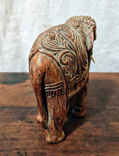 Antigua Figura Tallada Elefante (Usado)