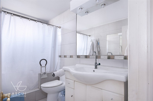 Departamento En Venta De 4 Dorm. En Vitacura