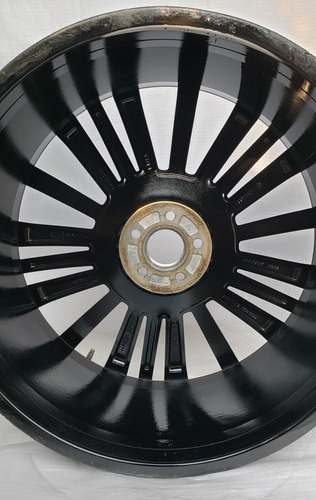 Roda Aro 22 Original Volvo Xc90 2019 A 2022 Cód 32207757
