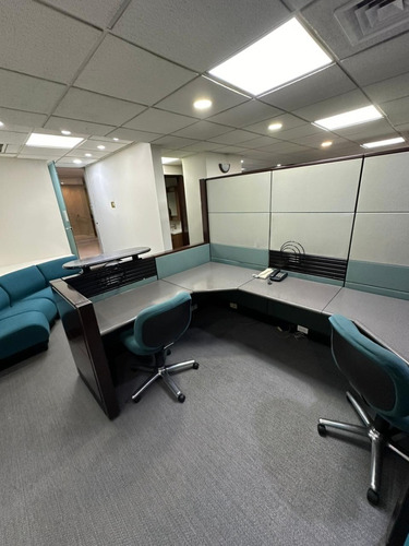 Excelentes Oficinas Amuebladas En Renta