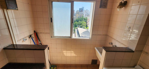 Moreno 850 Baño Completo Y Toilette, Edificio Con Seguridad 24 Hs !!