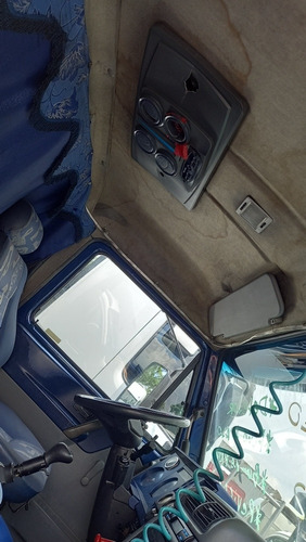 Imagem 9 de 14 de Vw 18.310 2003 Titan Defletor Temos Outro Branco