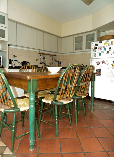 Imagen 10 de 24 de Venta Casa En Martínez Con Jardín Y Garaje