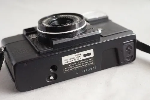 Cámara analógica telemétrica Konica C35 38mm Kit