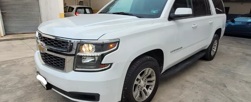 Chevrolet Suburban Lt Banca 2019