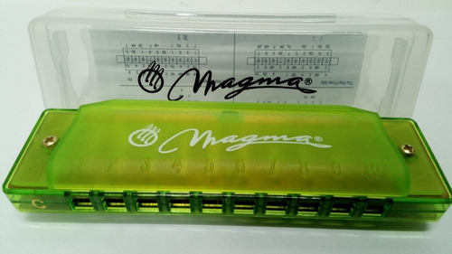 Armonica Magma En C (do) Con Estuche  Verde /
