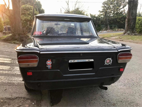 Imagen 2 de 18 de Fiat 1500 Berlina