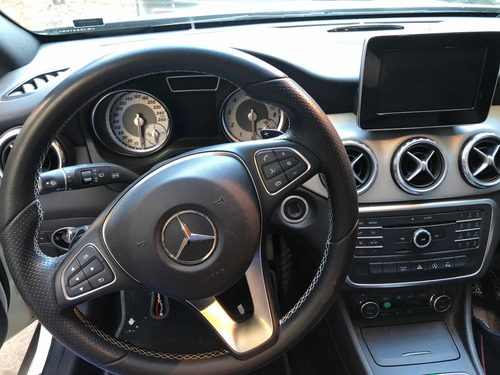 Mercedes-benz Clase Gla 1.6 Gla200 At Urban 156cv 2016