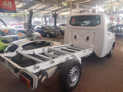 Imagen 4 de 11 de Volkswagen Transporter 2.0 Chasis Cab Std 5 Vel Ac 2013