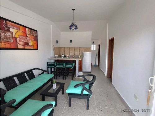 Posada En Venta En Tucacas Cg-8251280