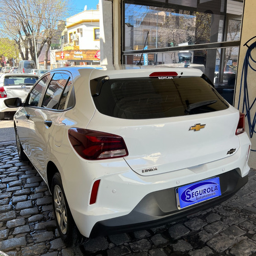 Chevrolet Onix 1.2