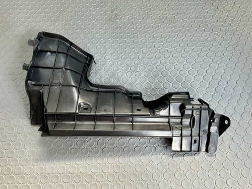 Deflector De Aire Izquierdo Nissan Sentra 1.8 2014-2019 (Usado)