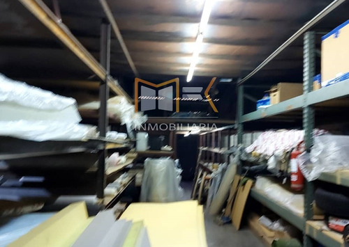 En Venta Galpón Gato Negro Catia Caracas