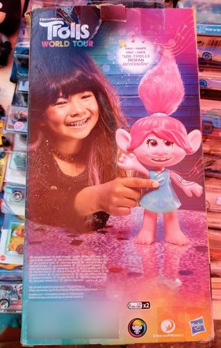 Trolls World Tour Muñeca Poppy Superestrella Canta (Usado)