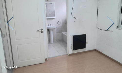 Alquiler Depto 3 Amb Con Cochera (c/pileta-a Metros De Av.rivadavia) /con Seguro De Caución /
