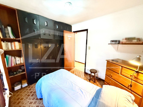 Casa En Barrio Colón (a 15mts De Calle Mitre)