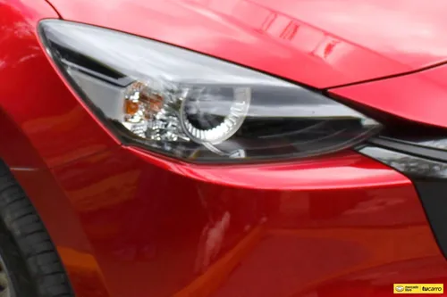 Mazda 2 Touring Sedan 2024