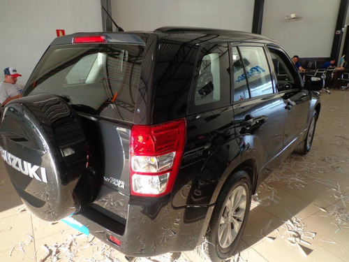 Suzuki Grand Vitara 2.0 Mecanica 4x2