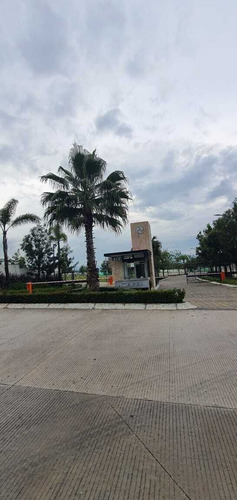 En Venta 2 Lotes En Lomas De Angelópolis, San Andrés Cholula, Puebla.