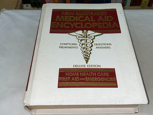 Medical Aid Encyclopedia - Royal (Usado)