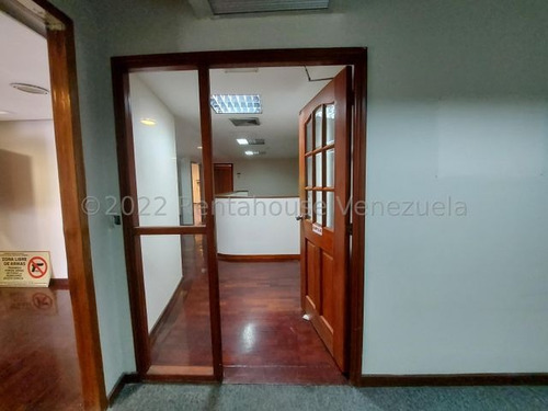 Imagen 4 de 6 de Galpon En Alquiler Chacao 22-23675 Renta House Los Samanes