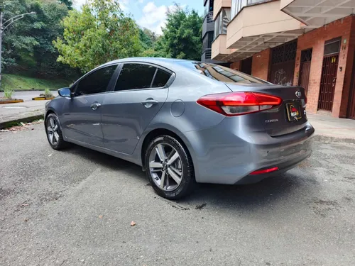 Kia Cerato Pro 2da Generación Mod 2017 Caja Sexta Mecanico