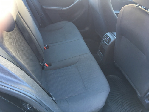 Imagen 13 de 14 de Volkswagen Vento 2.0 Advance 115 Cv Package
