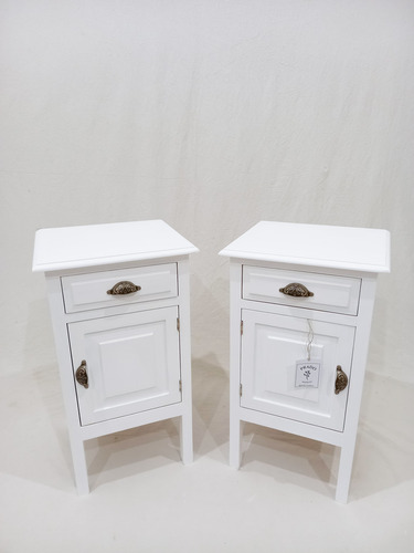 Mesa De Luz Estilo Antiguo Con Cajón Prado Muebles Satinado Blanco