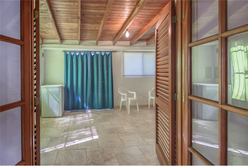 Imagen 15 de 30 de Casa 2 Dormitorios En Venta Entre Caminos Gonnet