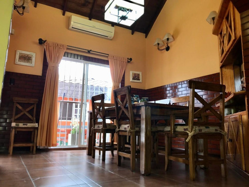 Imagen 12 de 13 de Casa En Venta De 3 Dormitorios C/ Cochera En Burzaco