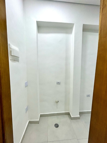 Salão Comercial Novo P/ Locação | 31 M² | Centro Itaim Paulista | 500m Da Cptm | Excelente