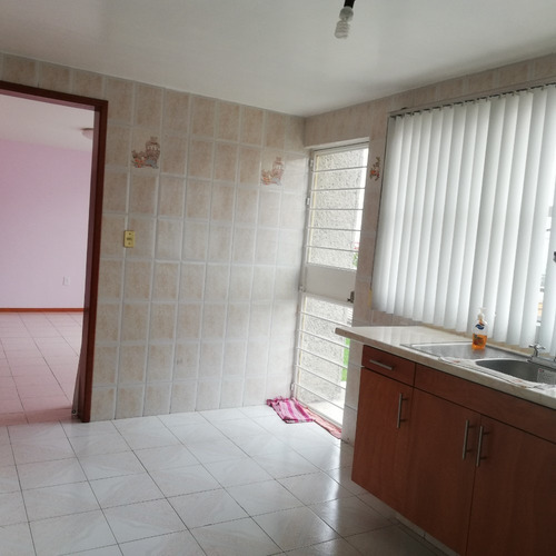 Imagen 4 de 14 de Casa En Renta Lomas De San Mateo Naucalpan