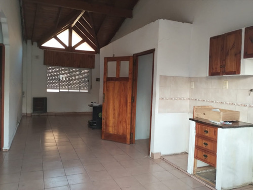 Alquiler, Casa,ph,departamento, Cochera,depto,merlo,padua, Ugazio Propiedades.