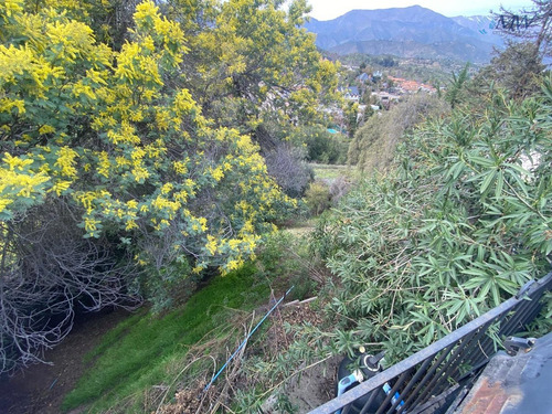 Sitio De 2800 Mt2 En Barnechea Con Casa Incluida 296 Mt2