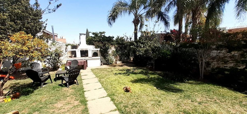 Imagen 8 de 8 de Urca-casa En Venta S/menendez P.