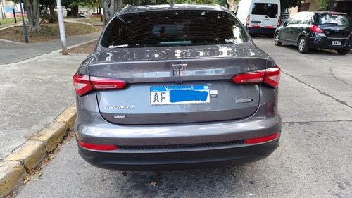 Fiat Cronos 1.8 16v Precision