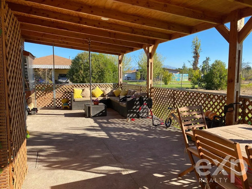 Parcela En Venta Con 2 Casas En Talagante