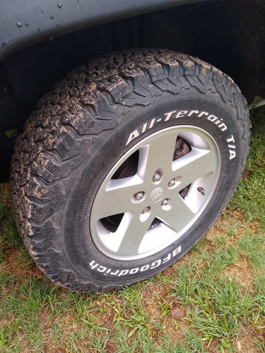 Imagen 10 de 11 de Jeep Wrangler Sport 2010
