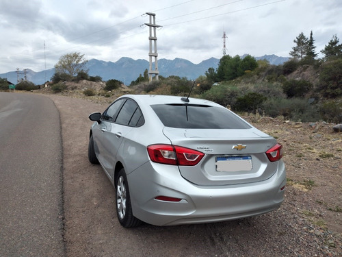 Chevrolet Cruze 1.4 Lt Mt Sedan