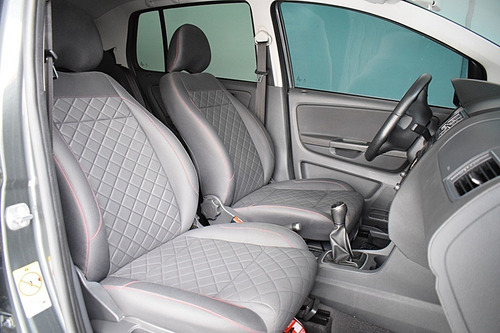 Volkswagen Fox 1.6 Msi Highline 16v Flex 4p Manual 2015