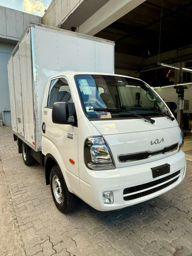 Kia Bongo 2.5 TD DIESEL STD CS 4x4 MANUAL