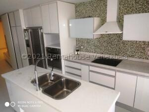 Imagen 6 de 10 de Apto En Venta Lomas De Las Mercedes 22-4471 Caro Fermoso 0424 2083128
