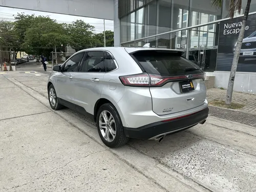 Ford Edge 2.0 Titanium