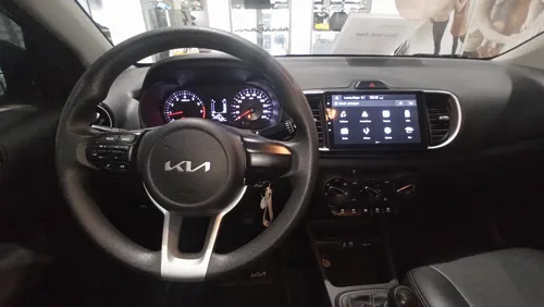 Kia Soluto 1.4 Emotion Mt