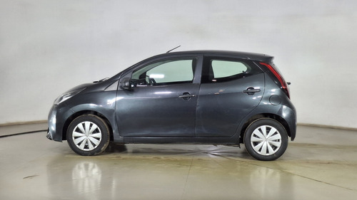 Toyota Aygo 1.0 X-R5 STD