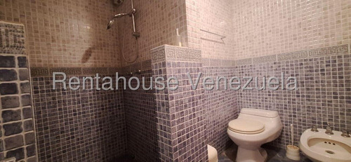 Jg Cod Flex 25-11945 Se Alquila Bello Y Actualizado Apartamento En Colinas De Bello Monte Negociable