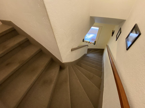 Venta Casa 5 Ambientes Con Patio Y Cochera Cubierta En Villa Del Parque