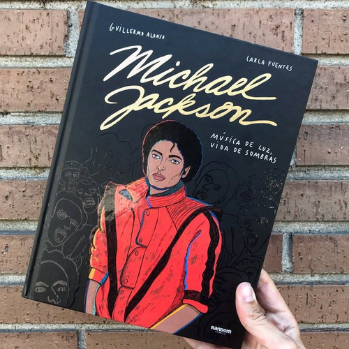 Imagen 8 de 8 de Michael Jackson. Música De Luz, Vida De Sombras