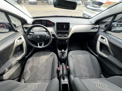 Peugeot 2008 1.6 Allure